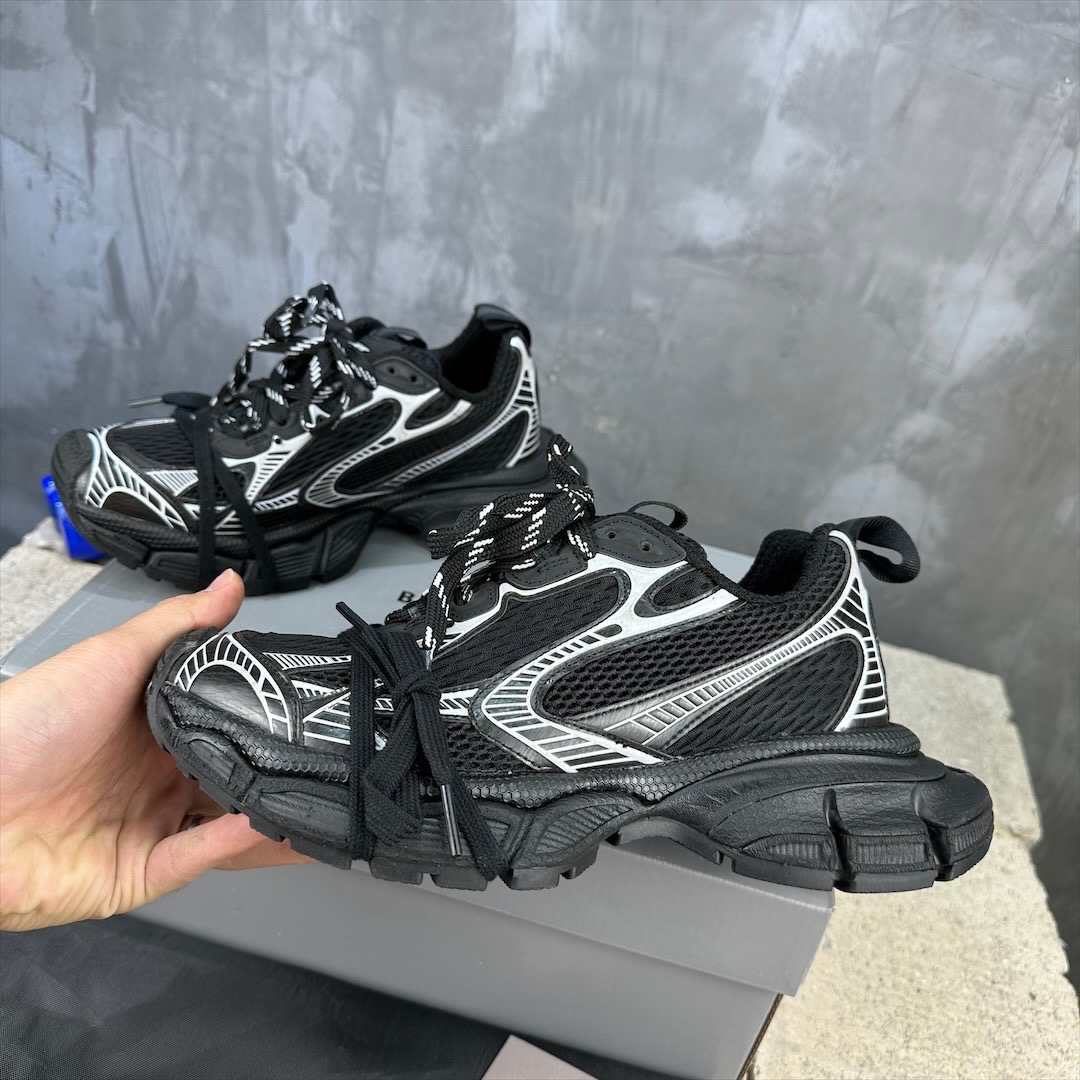 Balenciaga 3XL Black